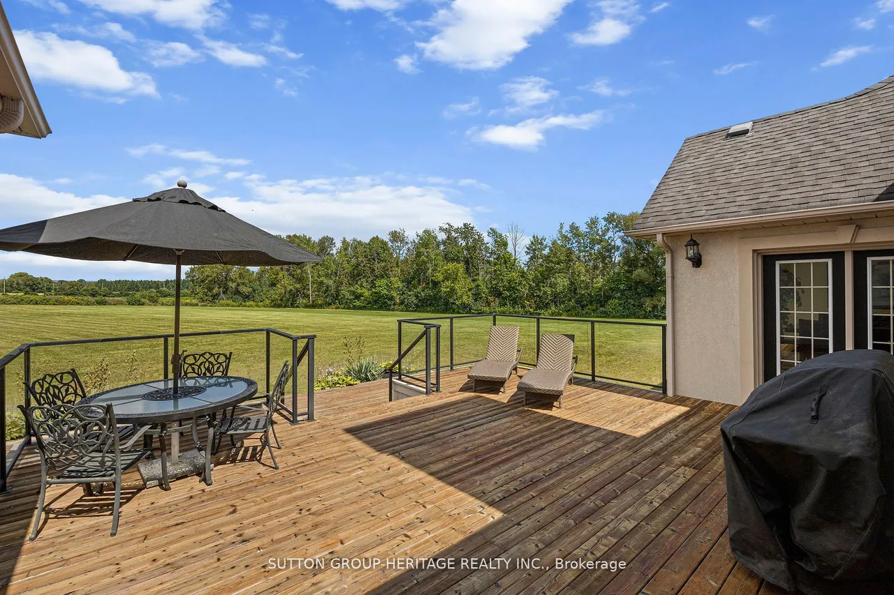 2100 Taunton Road — photo 39