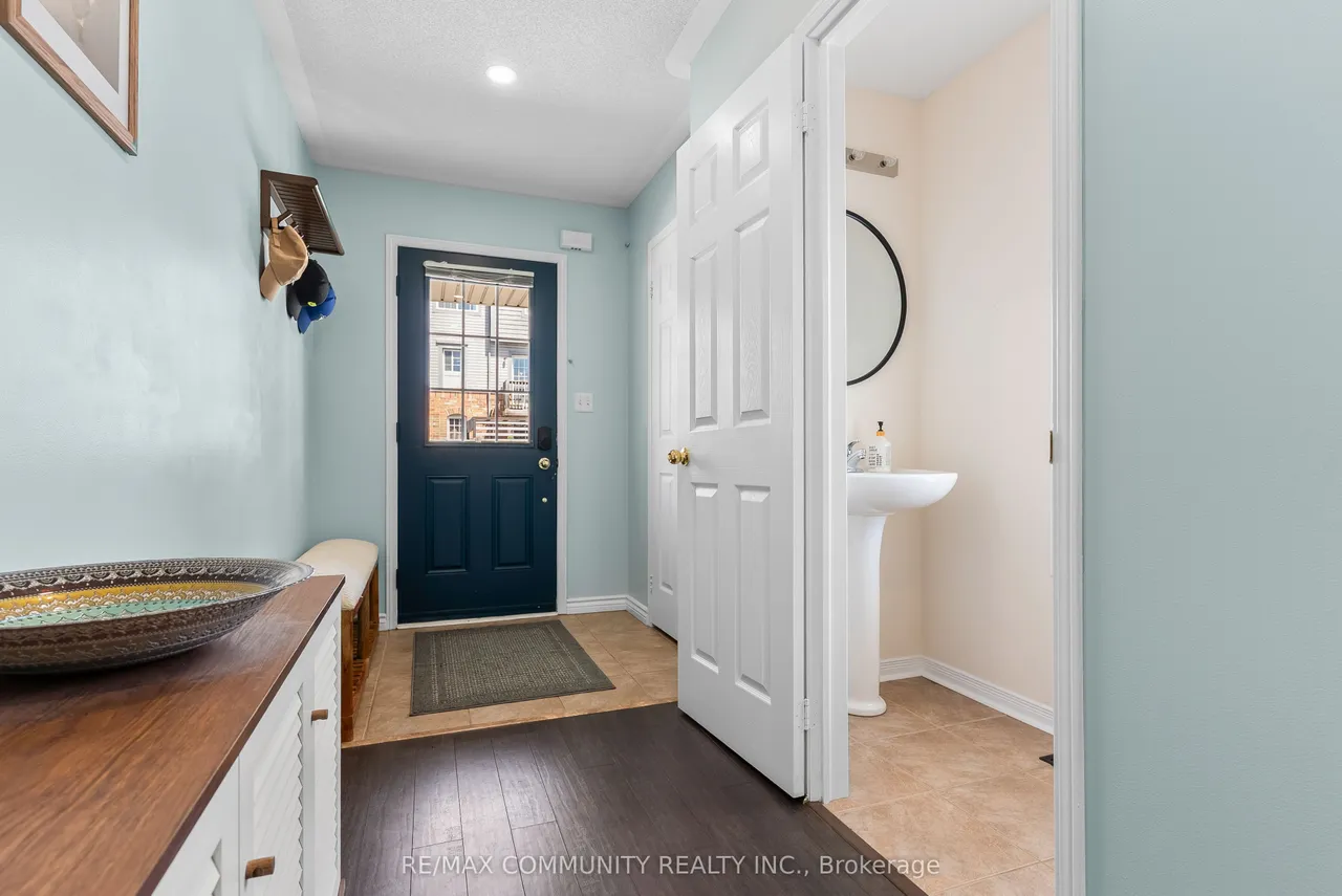 32 Bartolo Lane — photo 3