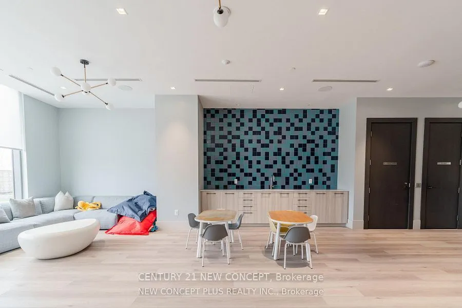 2545 Simcoe St. Street N, Unit 1824 — photo 27