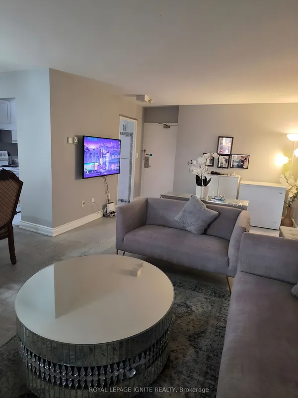 5 Massey Square, Unit 415 — photo 2