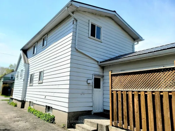 751 Gifford Street — photo 2