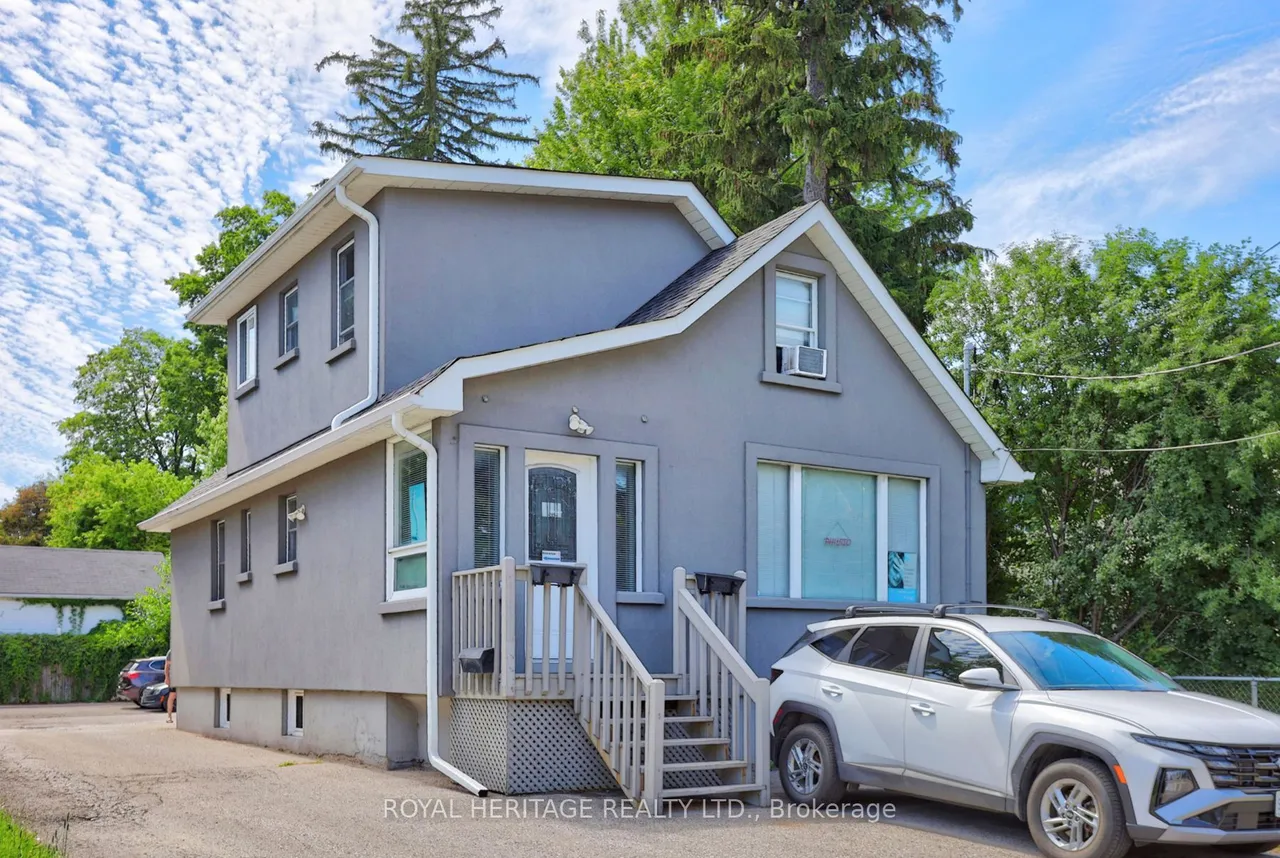 916 BROCK STREET SOUTH Street — photo 2