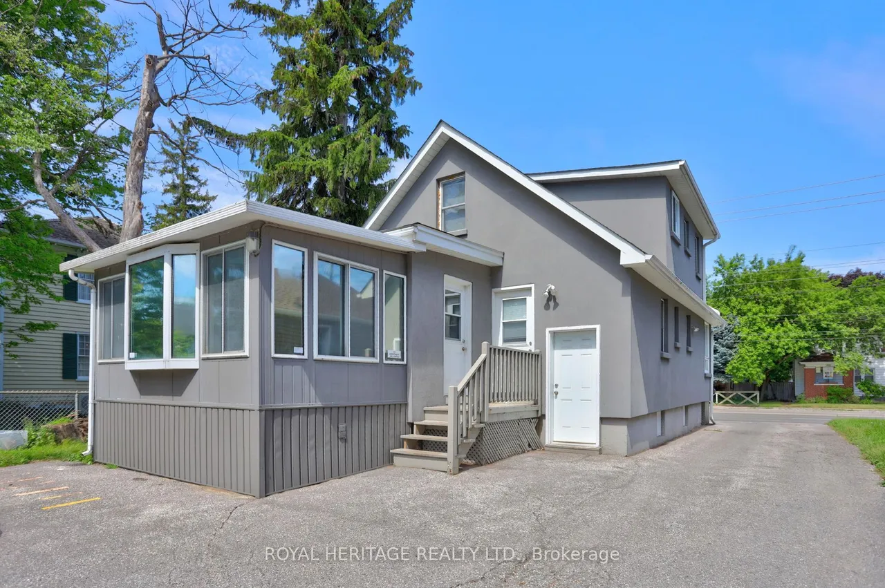 916 BROCK STREET SOUTH Street — photo 24