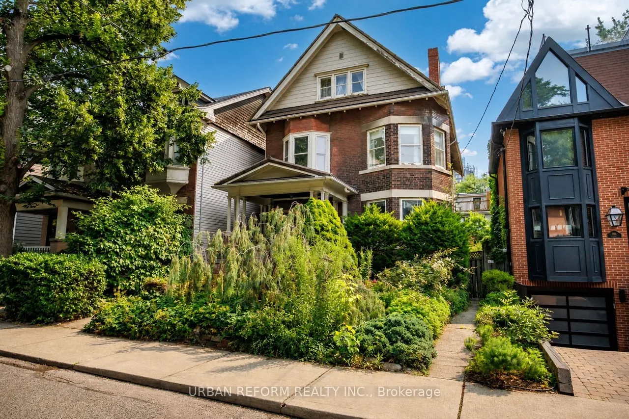 197 De Grassi Street — photo 3