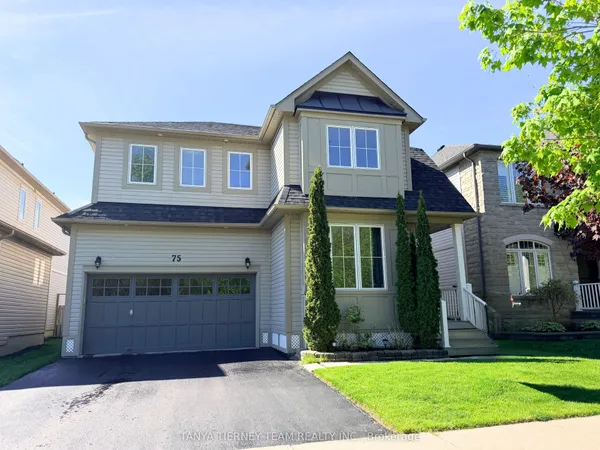 75 Robert Attersley Drive E