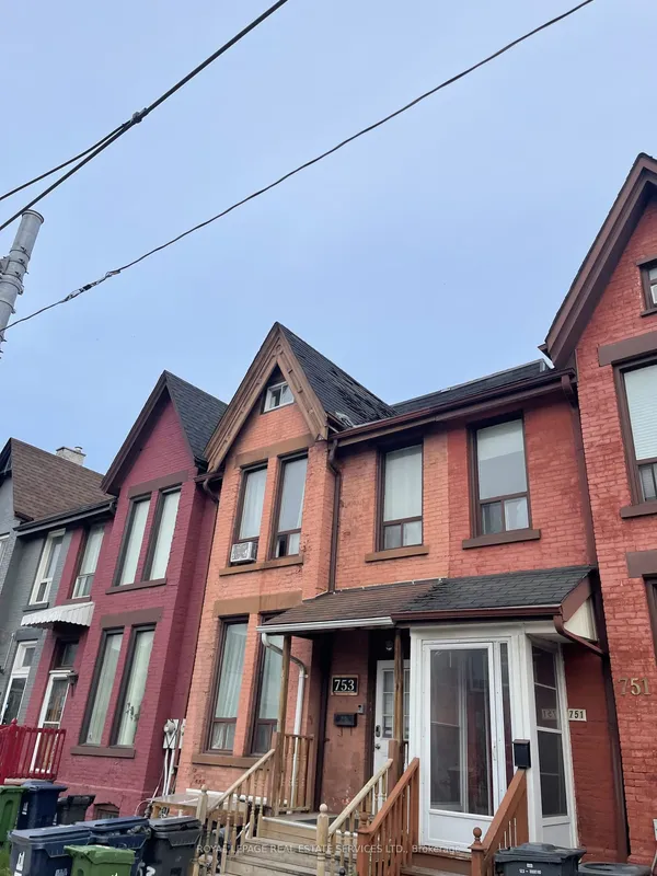 753 Gerrard Street E, Unit 2