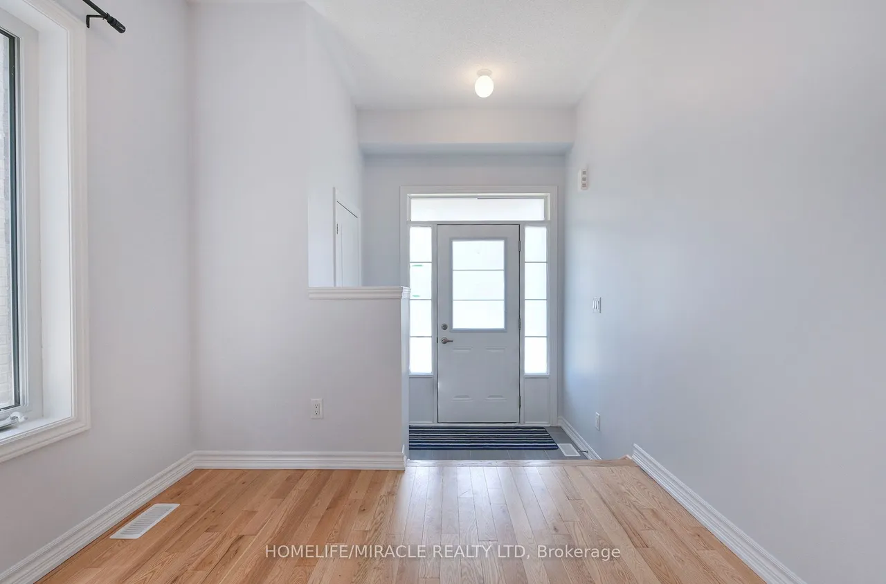 2419 Angora Street S — photo 3