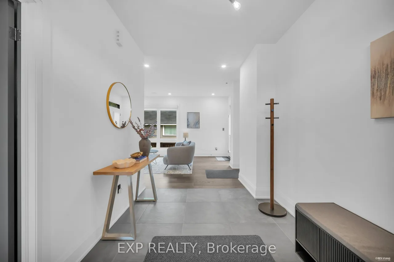 19 Burcher Road — photo 3