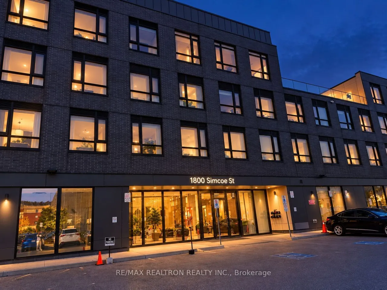 1800 Simcoe Street N, Unit 401 — photo 11