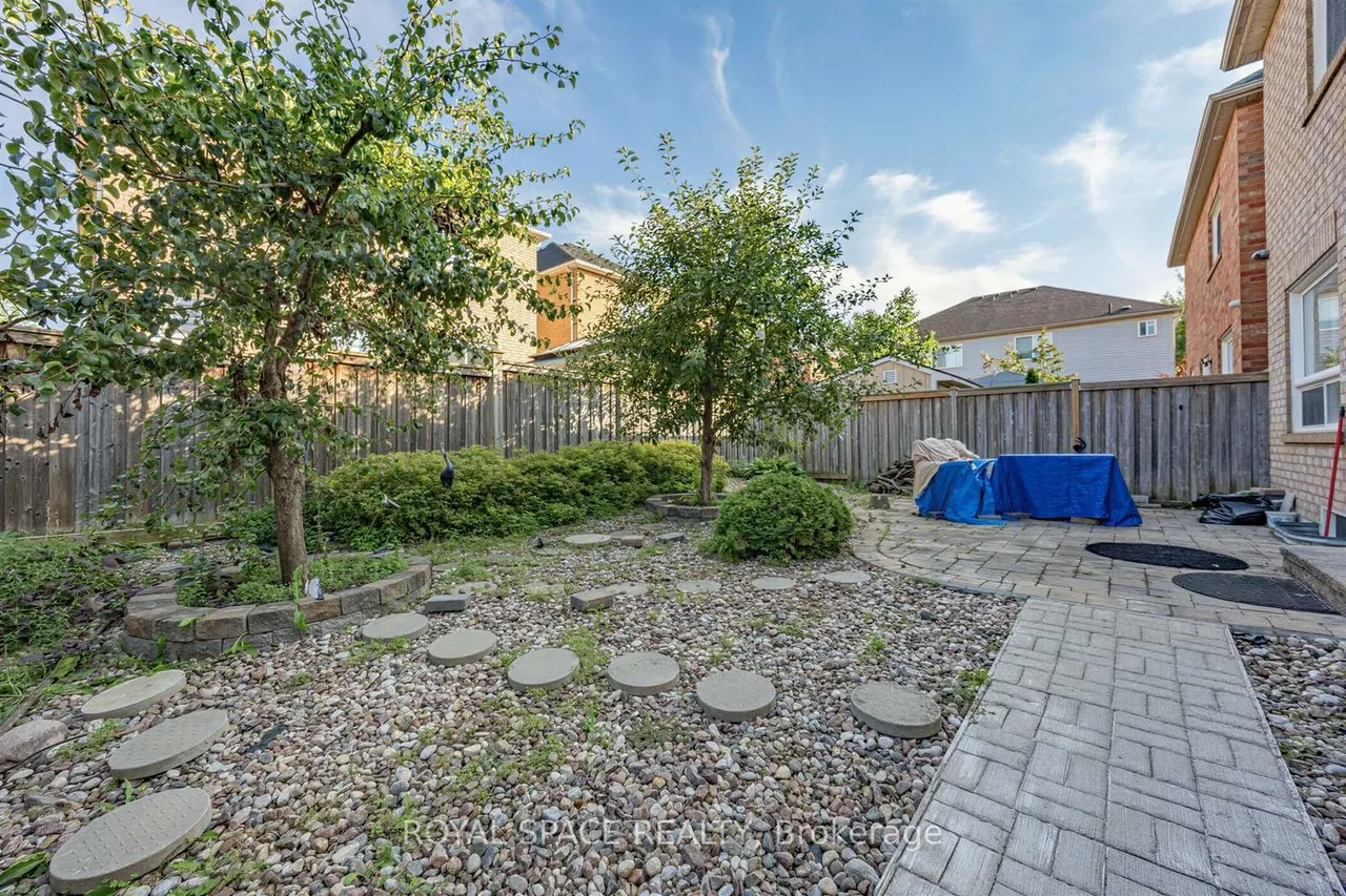 7 Urwin Street — photo 36