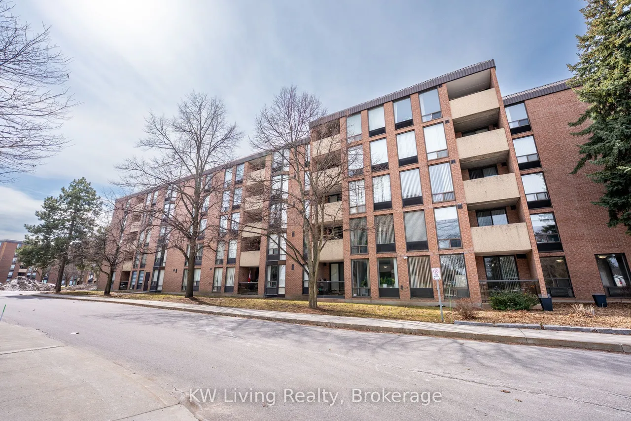1525 Diefenbaker Court, Unit 402 — photo 2