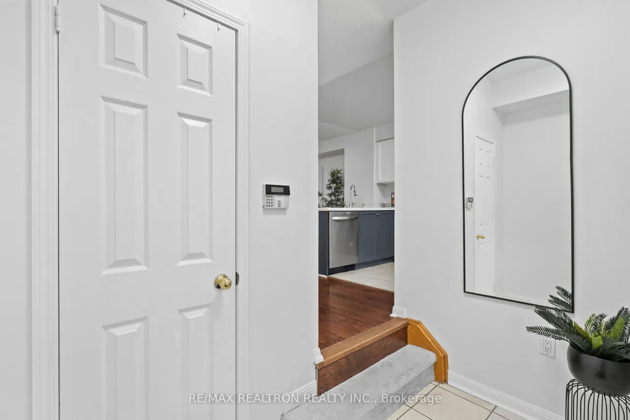 7 Torr Lane — photo 3