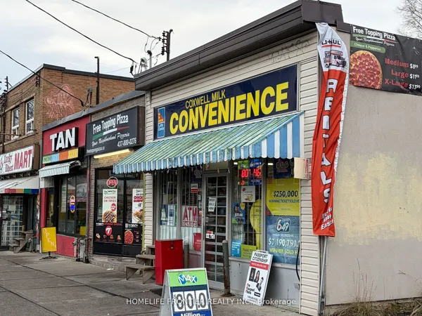 1019 Coxwell Avenue — photo 2