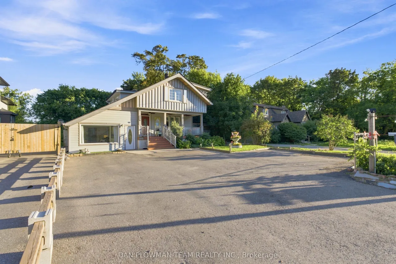 519 Kingston Road W — photo 2