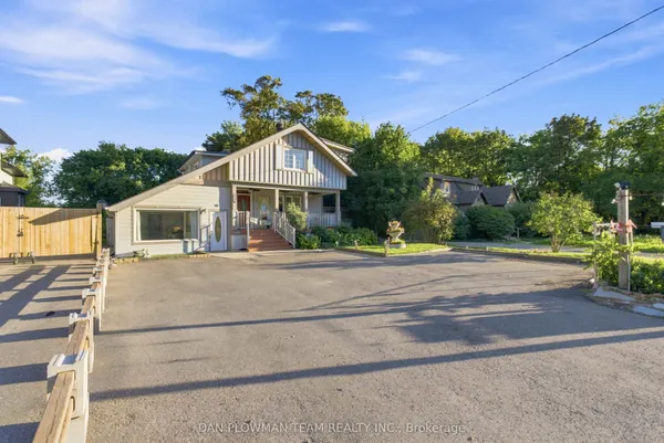 519 Kingston Road W — photo 2