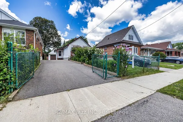 150 Verdun Road — photo 2