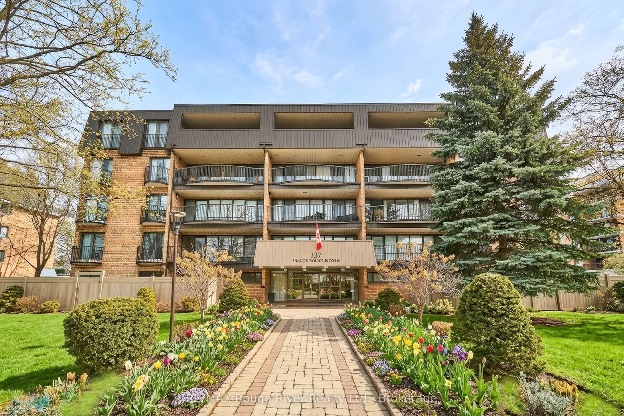 337 Simcoe Street, Unit 401 — photo 2