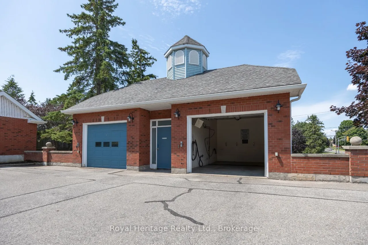 1665 Nash E-16 Drive — photo 37