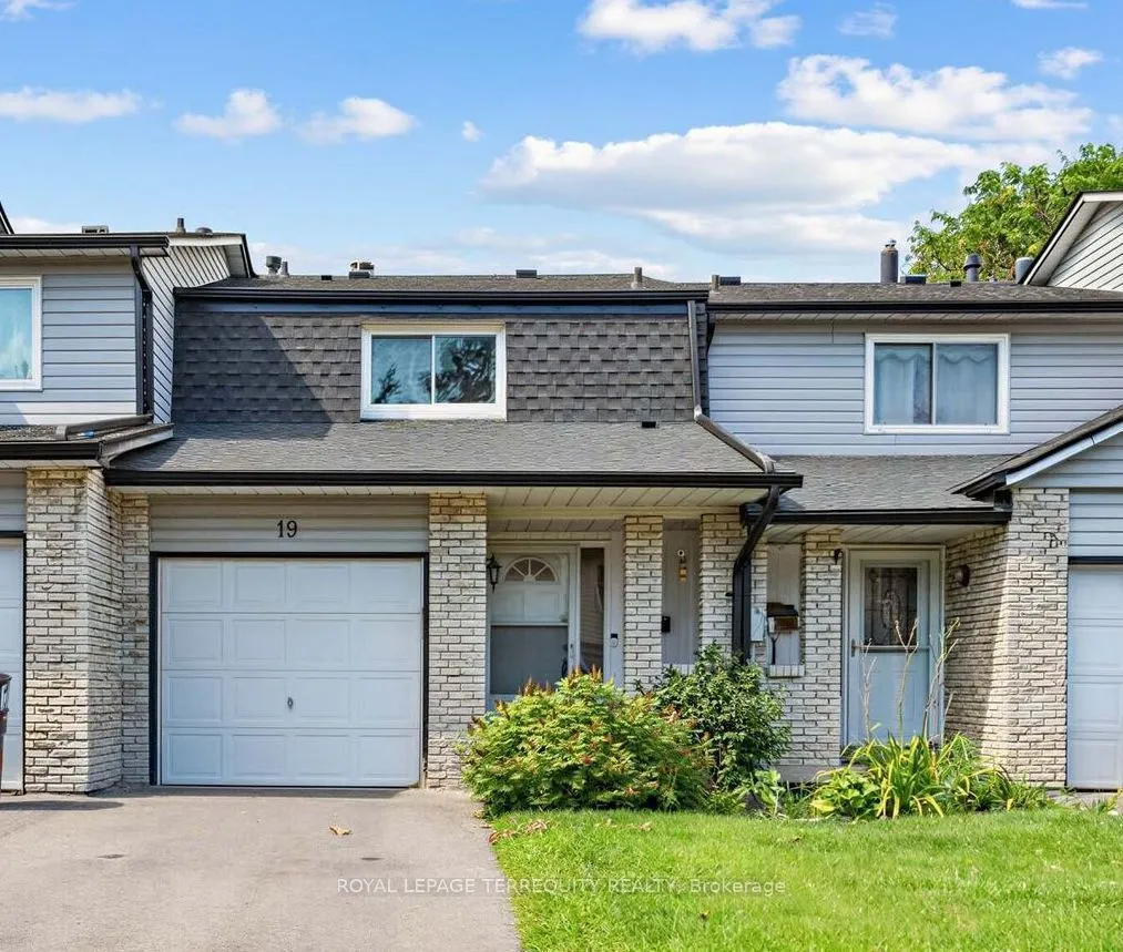 1330 Trowbridge Drive, Unit 19