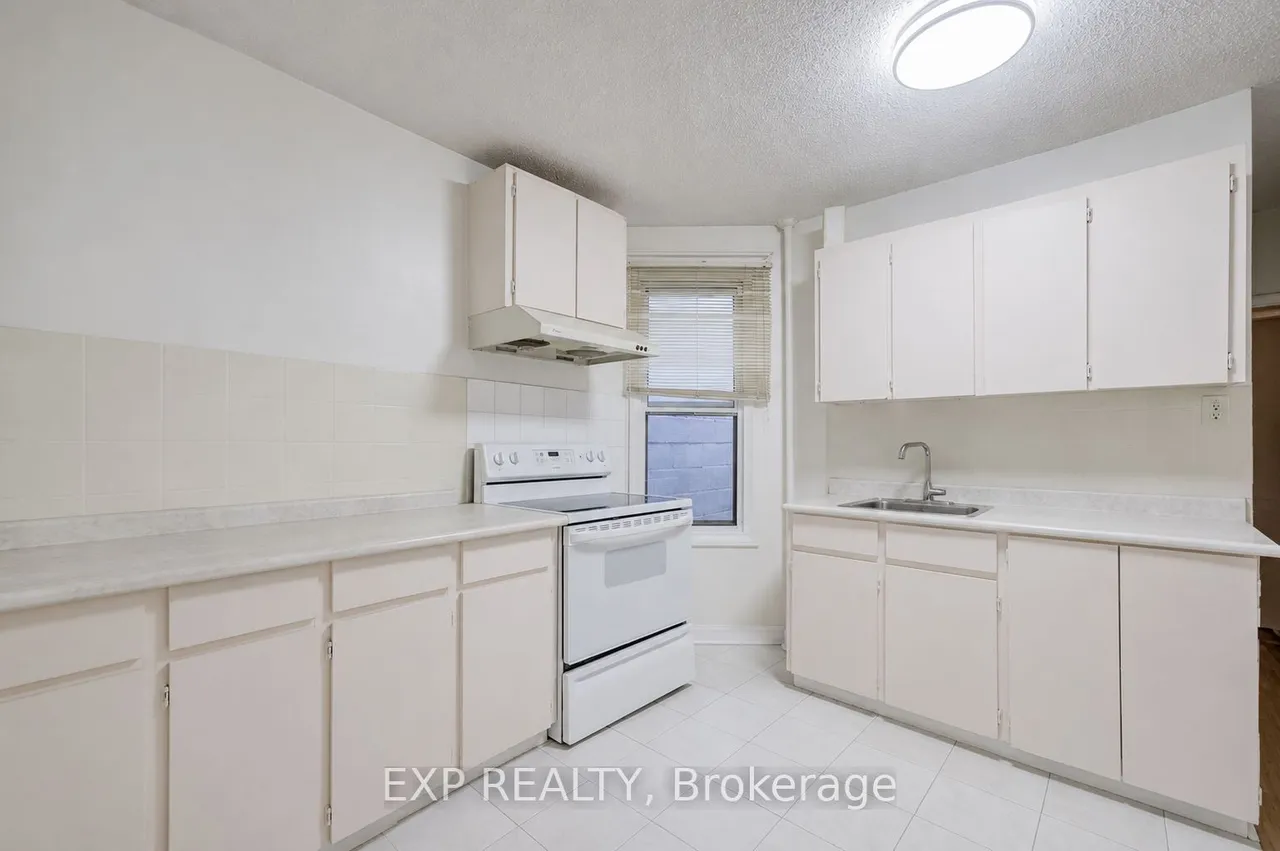360 Broadview Avenue — photo 45