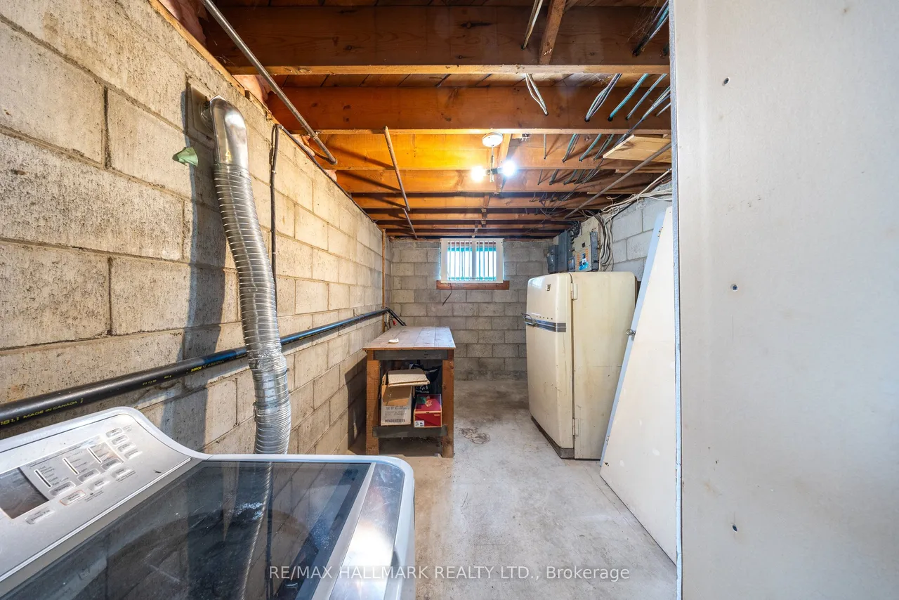 1911 Glenview Road — photo 25