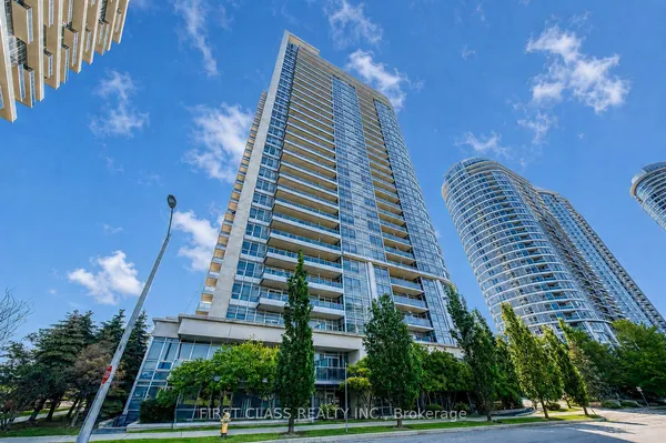 181 Village Green Square, Unit 1719