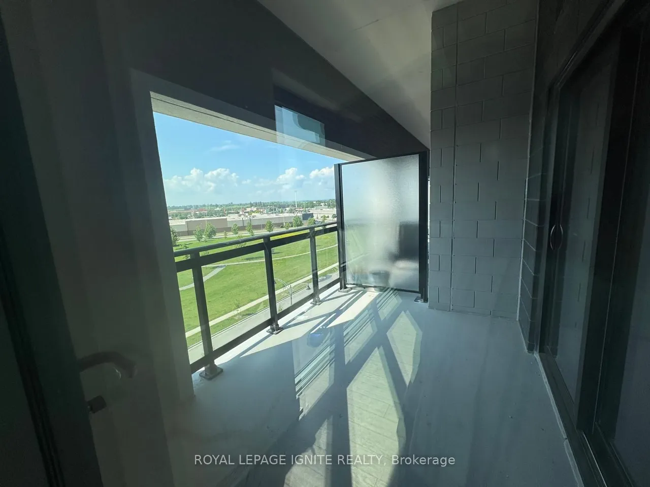 51 Clarington Boulevard, Unit 611 — photo 17