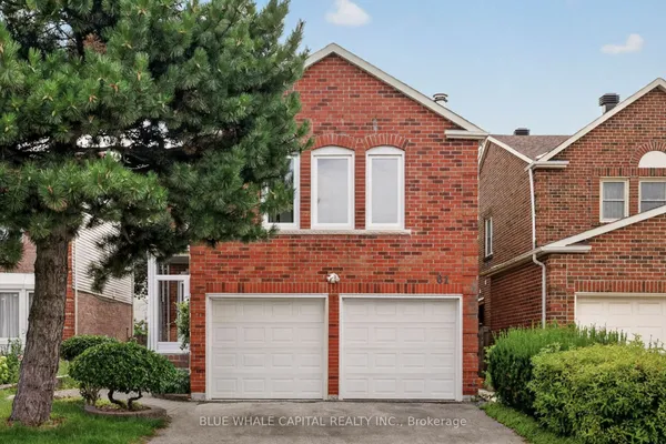 61 Holmbush Crescent