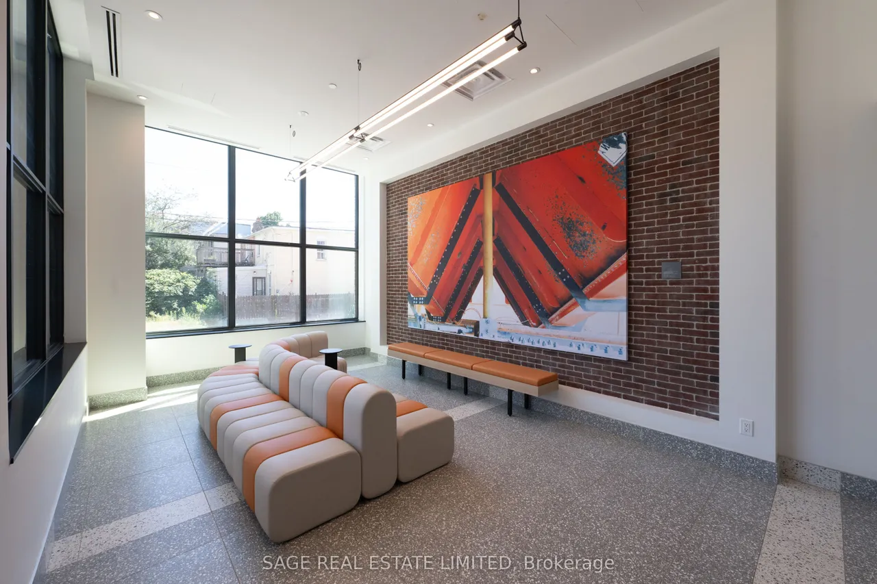 150 Logan Avenue — photo 37