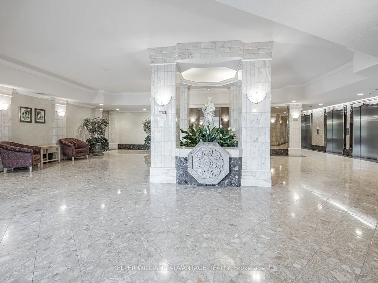 20 GUILDWOOD Parkway — photo 3