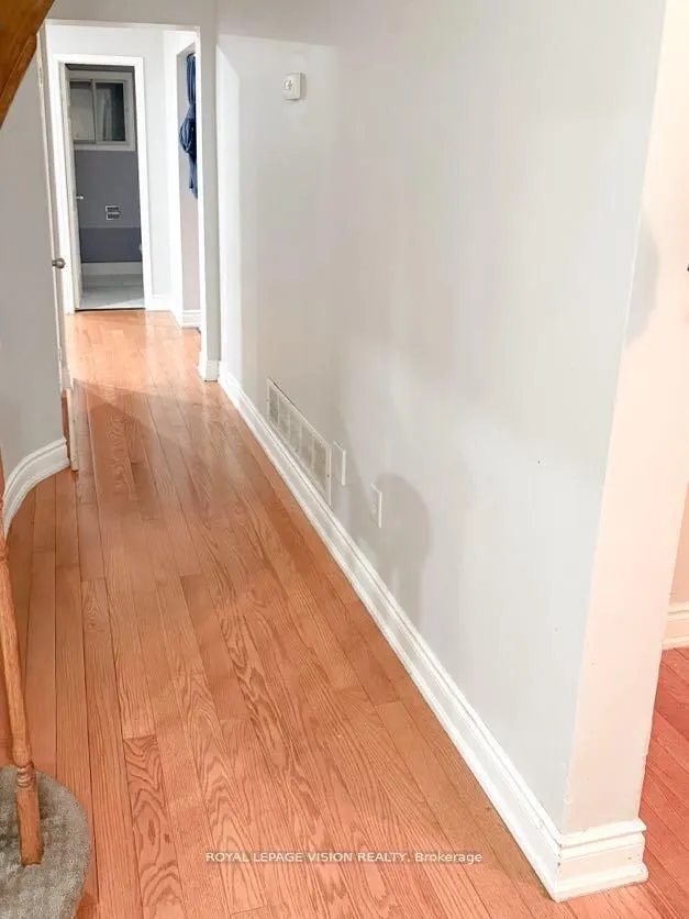 1678 Dellbrook Avenue — photo 3
