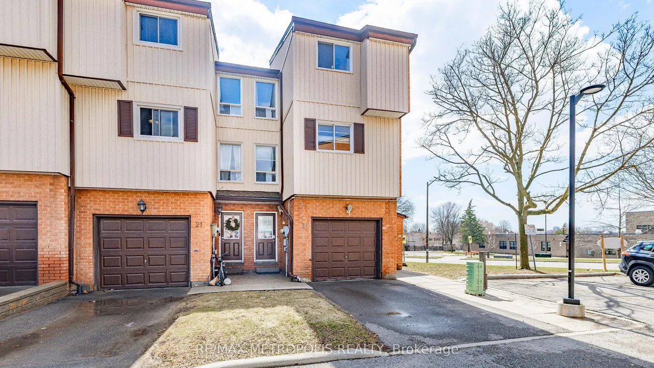 601 Galahad Drive, Unit 19 — photo 2