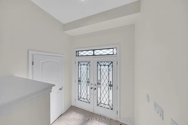 23 Gordon Cowling Street — photo 2