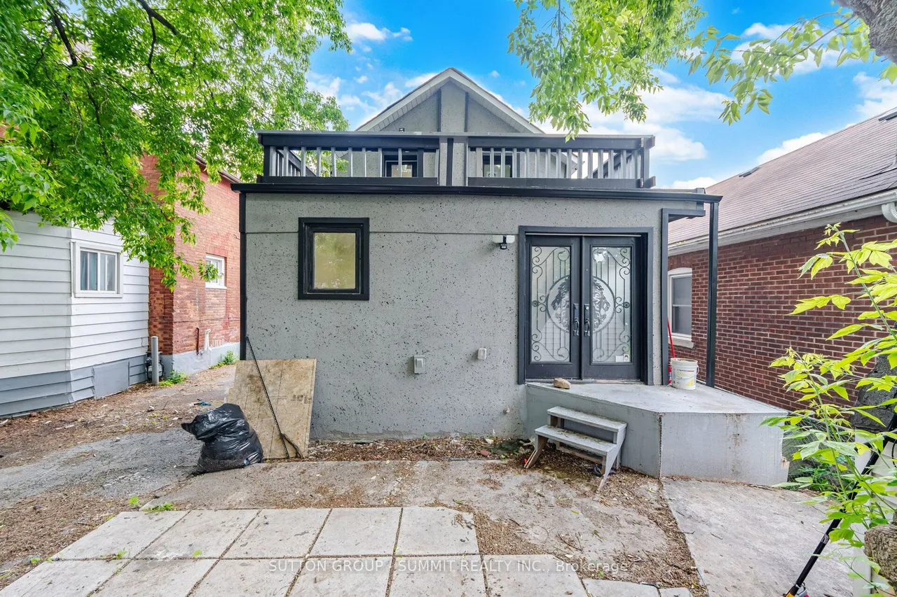 11 MAPLE Street — photo 28