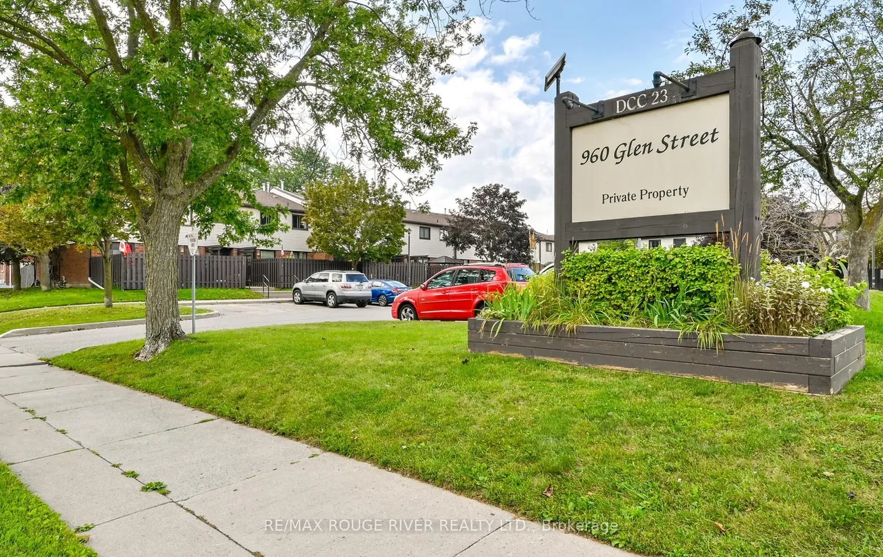 960 Glen Street — photo 2