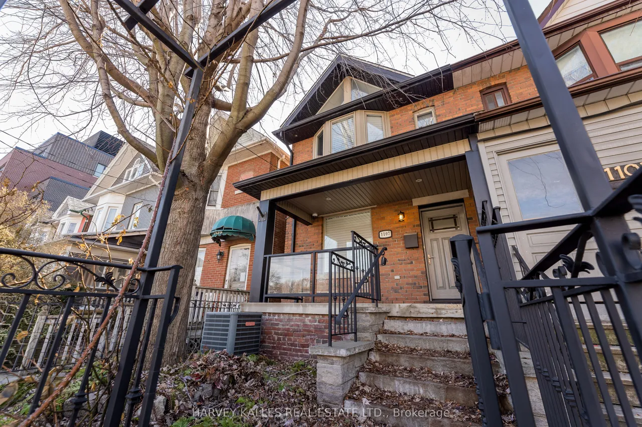 1107 Gerrard Street E