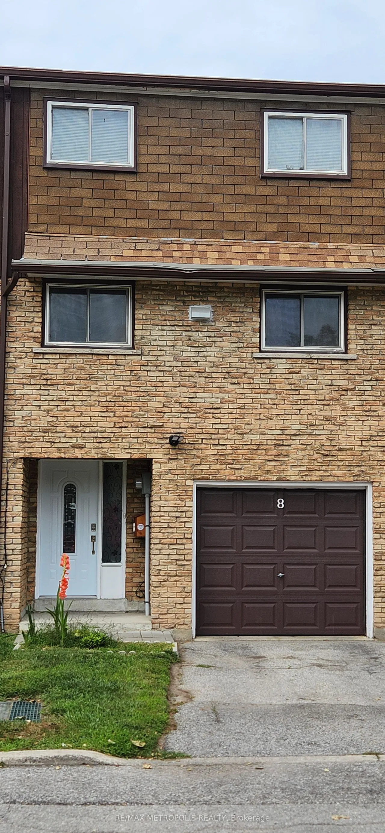 21 Rockwood Drive — photo 3
