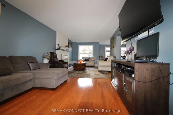 80 Kennett Drive — photo 2