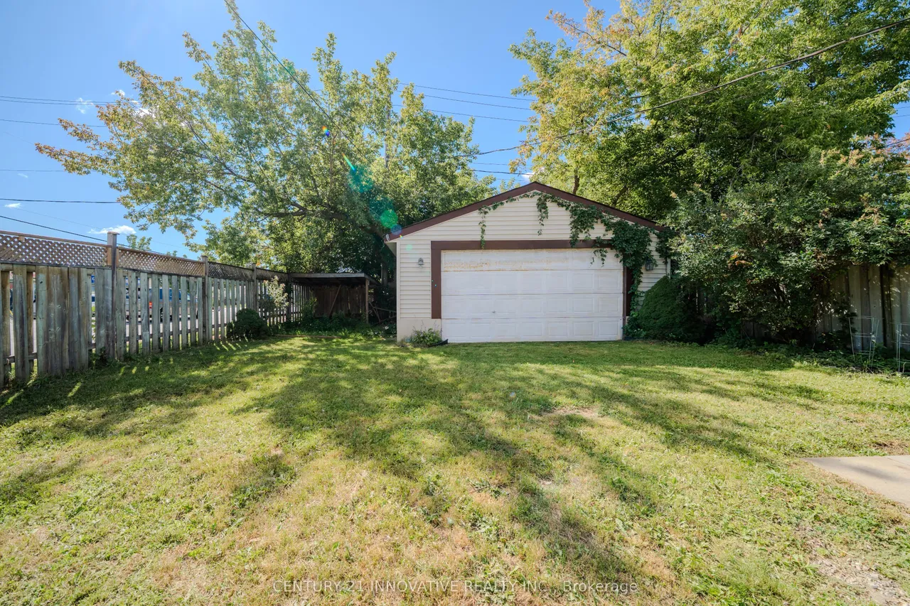 1 Edward Street — photo 35