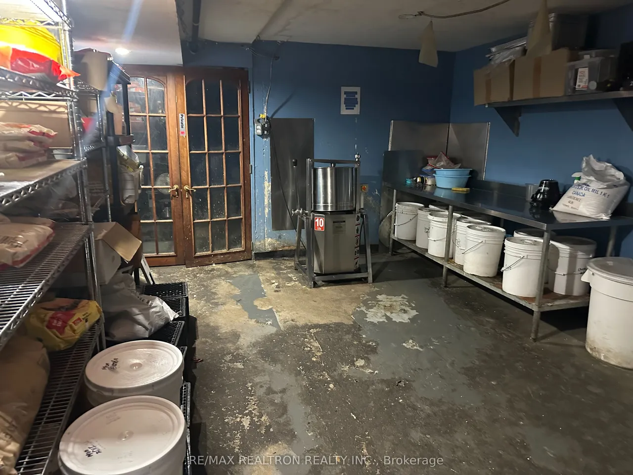 1352 Kennedy Road, Unit MAIN — photo 23