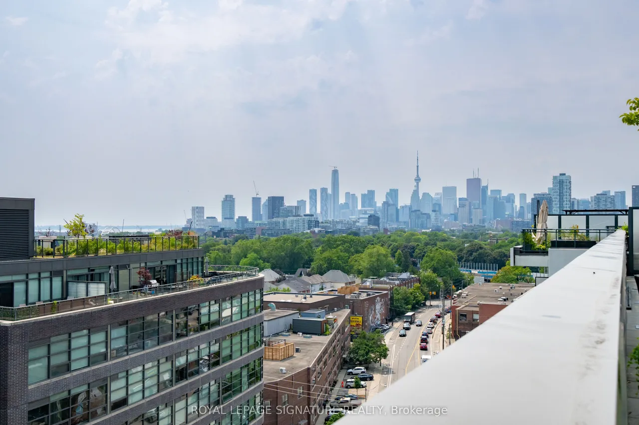 1190 Dundas Street E — photo 9