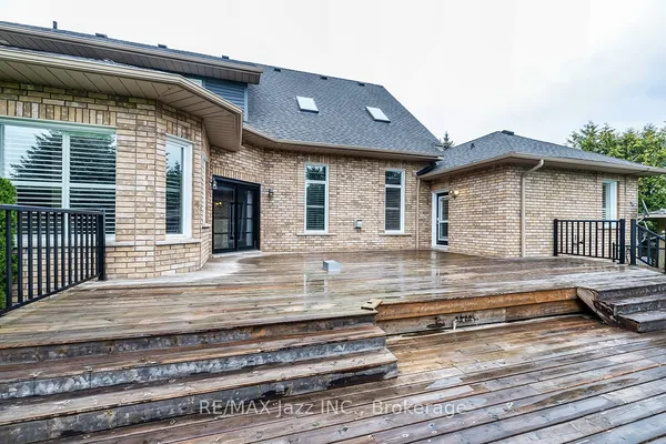 99 Hurd Street — photo 2