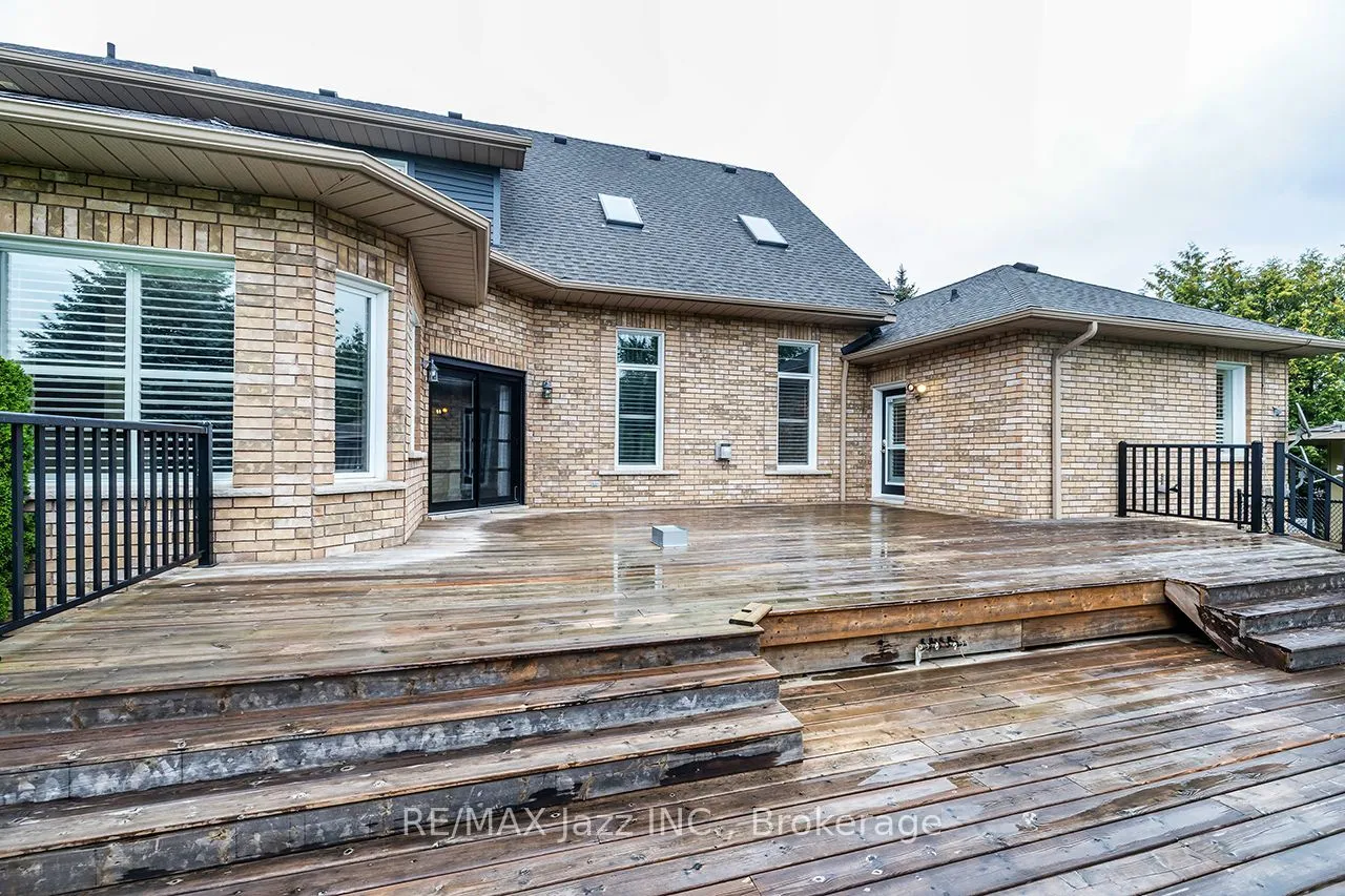 99 Hurd Street — photo 2