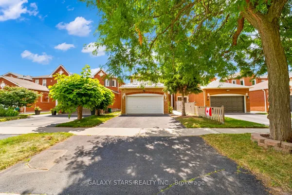 25 Fieldnest Crescent