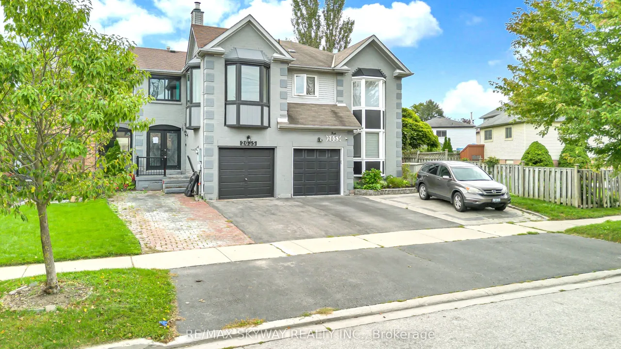 2055 Blue Ridge Crescent — photo 3