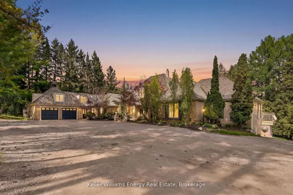 7925 Cedarbrook Trail