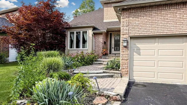 36 Kennett Drive — photo 2