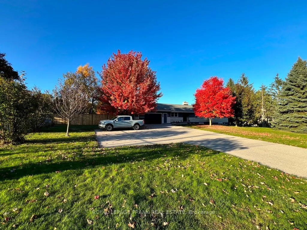 1695 Scugog Street — photo 50
