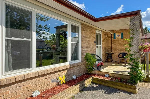 158 Blossom Court — photo 2