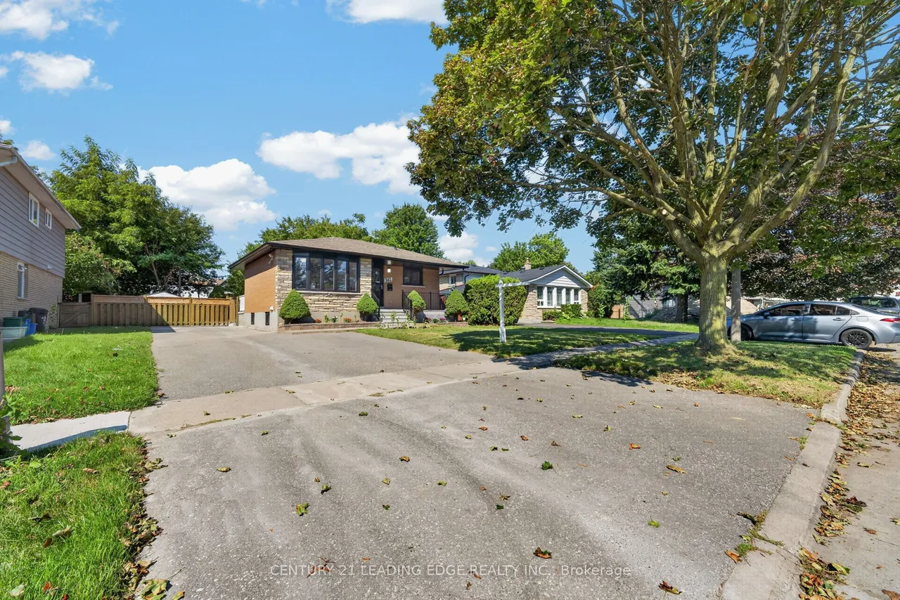 382 Fairlawn Street — photo 3